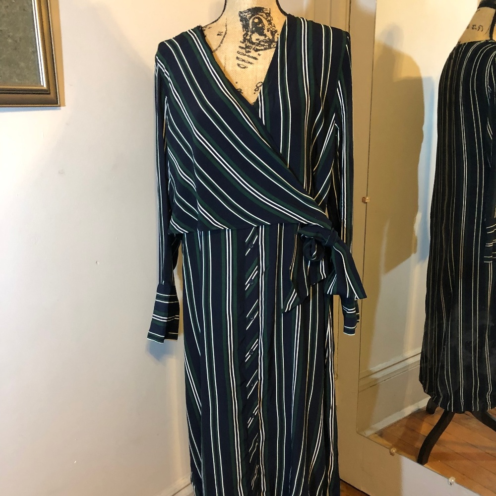 Zara Basic Stripes Navy Blue Casual Dress